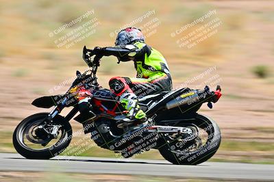 media/Apr-13-2025-TrackXperience (Sun) [[fb1ef998a6]]/Level 2 (Intermediate)/Turn 2 (Session 5)/